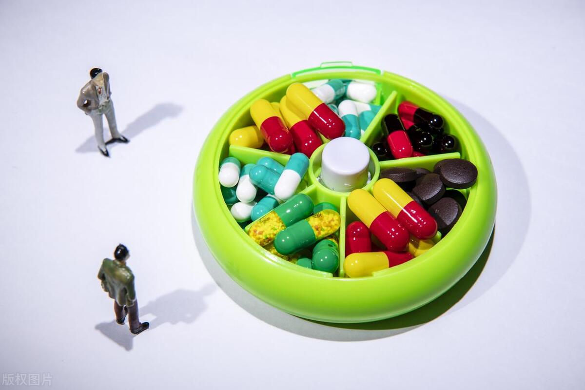 有垫付功能的百万医疗险有哪些,买百万医疗险有哪些注意要点