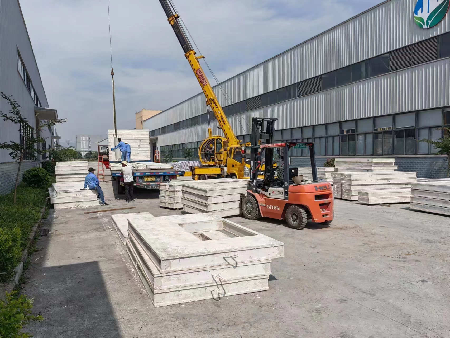 低碳环保建筑材料有哪些,装配式建筑新型环保材料