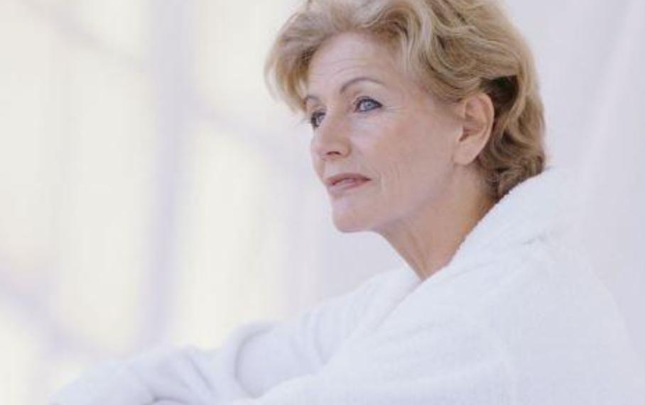 为什么女性绝经后,不愿过“夫妻生活”了?这个原因男女都要了解