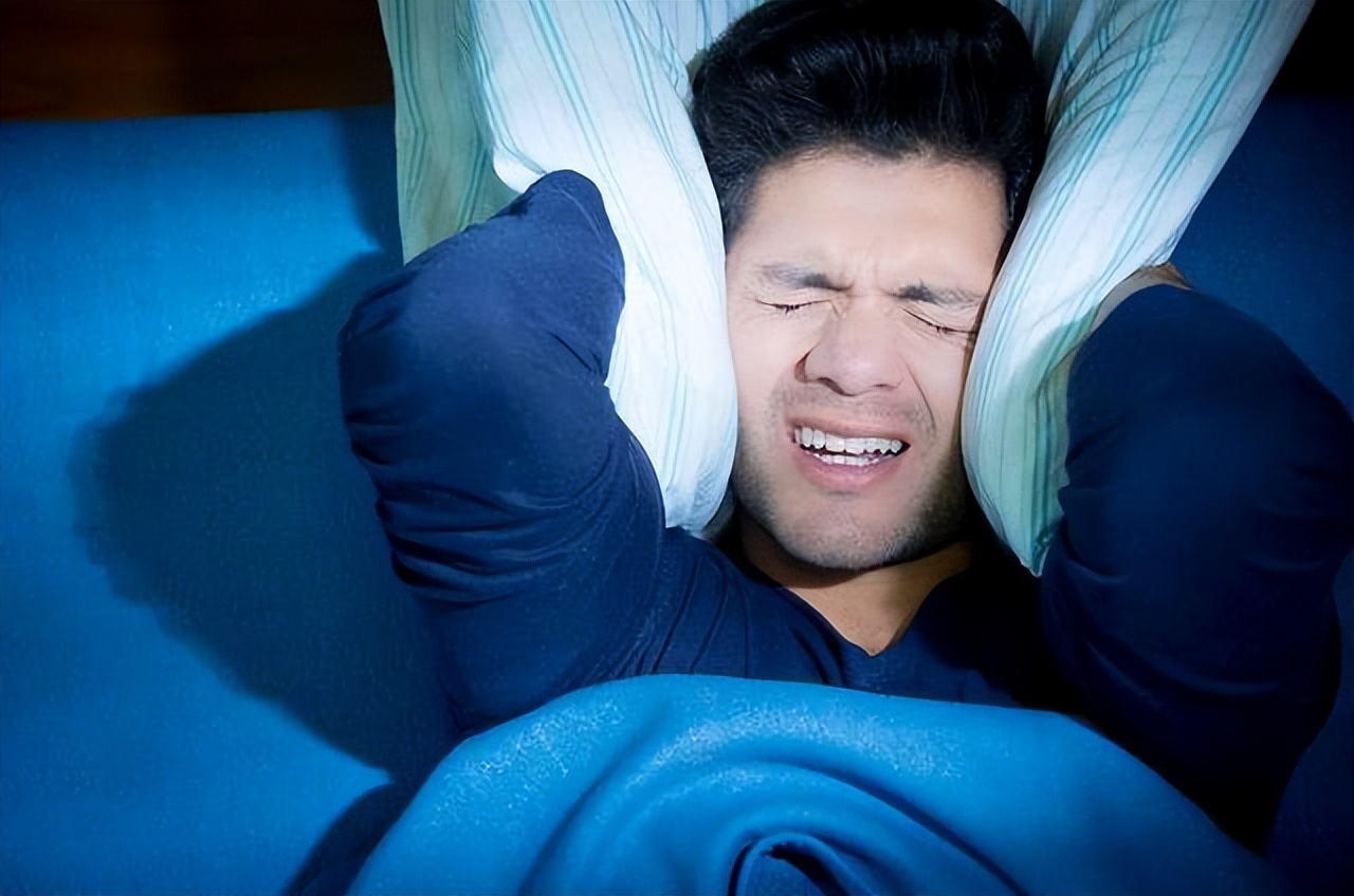 经常失眠情绪低落会导致抑郁症吗,经常失眠的人可以试试这个小妙招