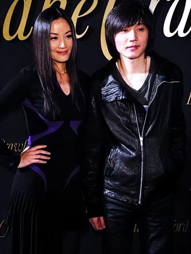 张亚东激荡情史,张亚东情史及历任女友