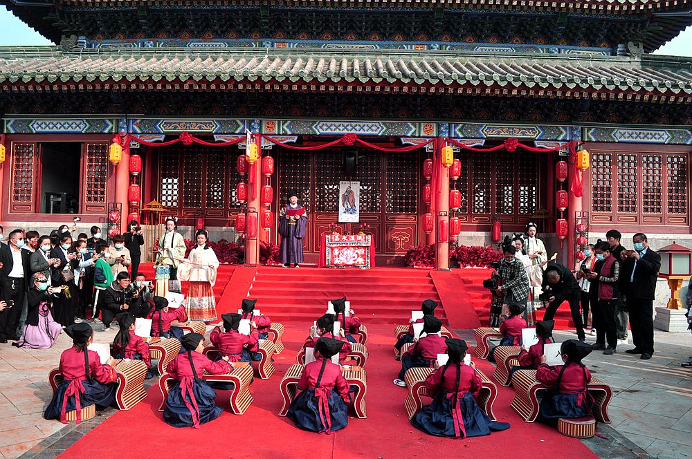 聊城历史文化街区,聊城古城神话主题街区