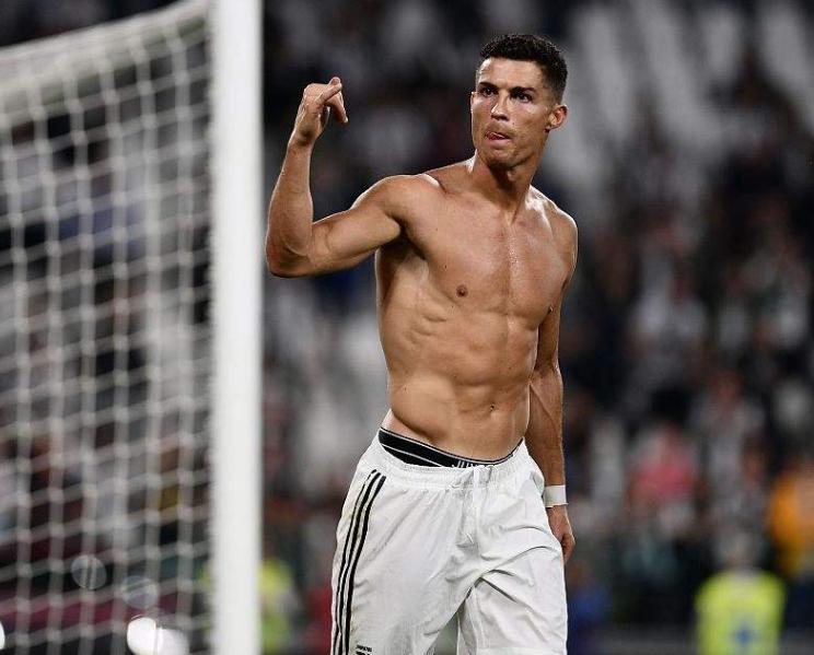 英雄迟暮c罗和梅西,英雄惜英雄c罗与恩师