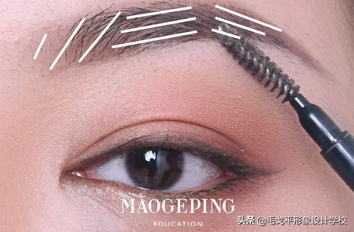 干货化妆小技巧眼影,化妆干皮初学者必备清单