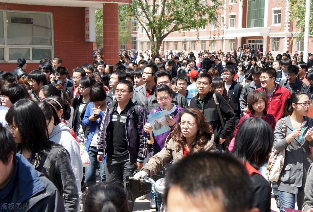 选调生发展前景劣势,选调生的竞争压力大吗