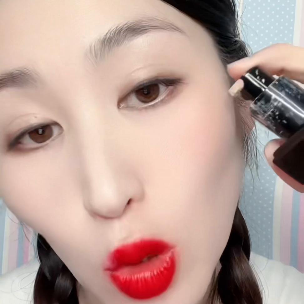 卸妆油哪个牌子好,卸妆油天天用的危害