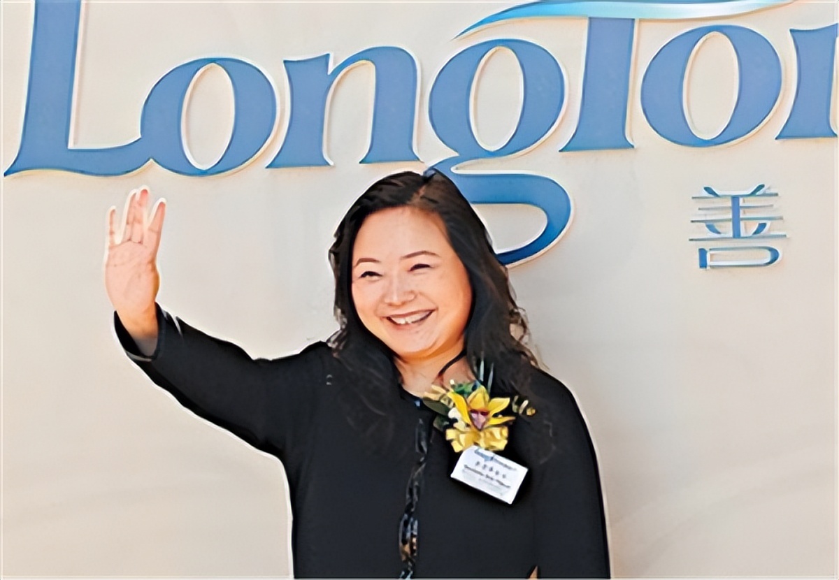 蔡奎和吴亚军离婚原因,蔡奎身价有多少亿