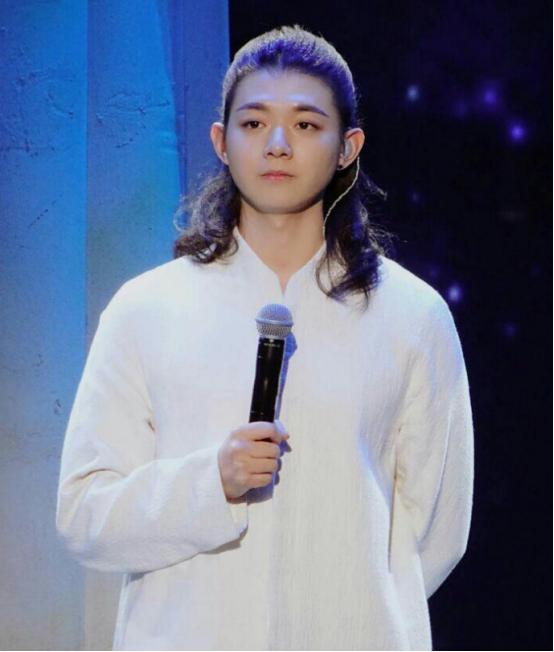 女贪财男好色，锒铛入狱与声名狼藉，霍尊与陈露走到今天真活该