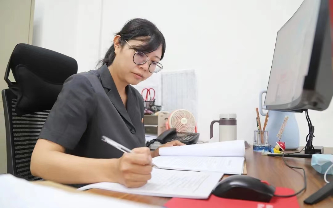 新春奋斗正当时撸起袖子加油干,奋斗正当时聚力谱新篇