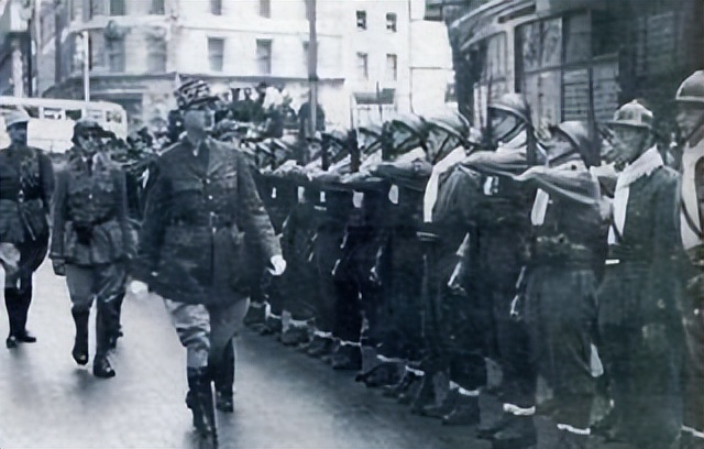 赫尔曼·莫里斯·萨克斯作为德国军事家,他的理论对德国有何贡献?