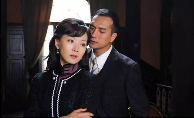 黄觉周迅,黄觉扮演者周迅