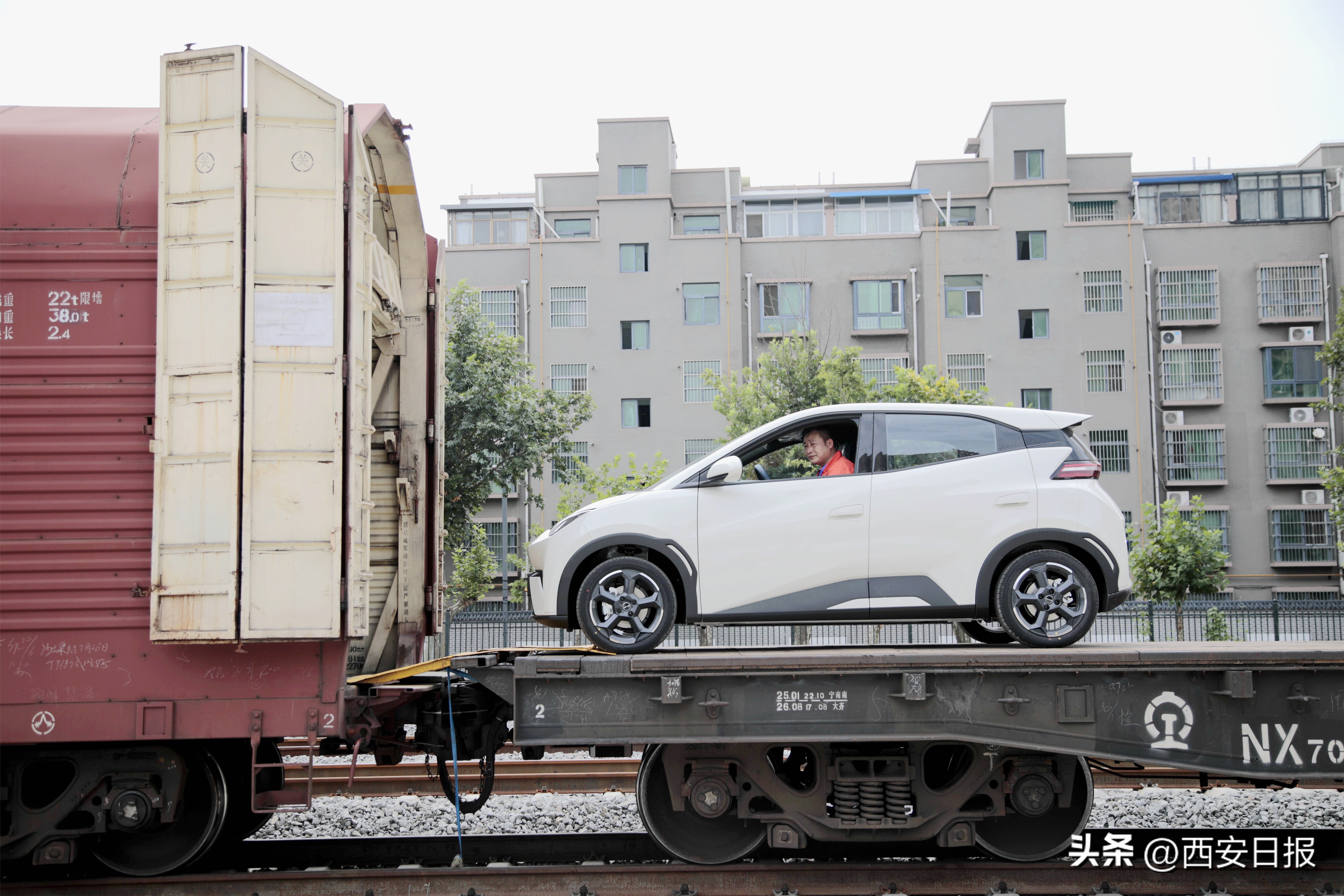 西安户县铁路客运专线,铁路双层汽车专列