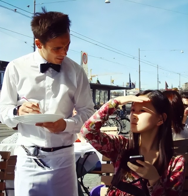 大量的法国美女涌入中国,大量外国女孩涌入中国