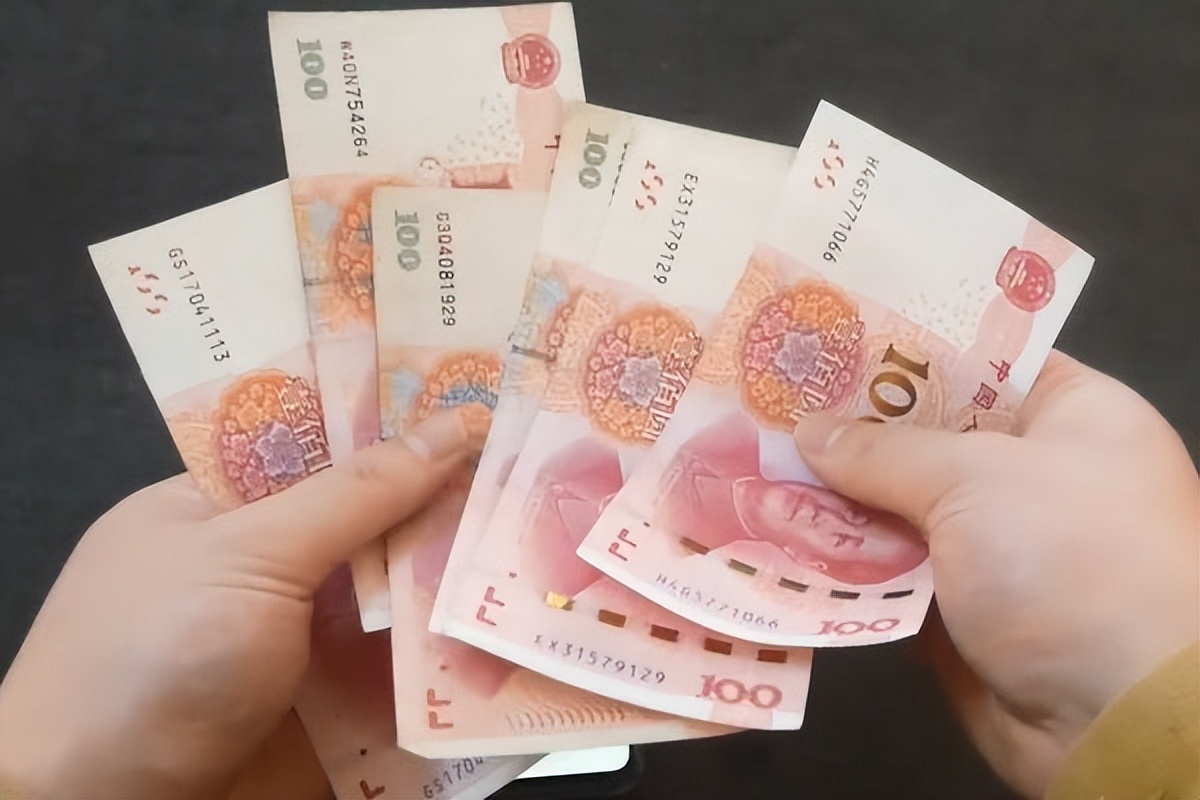 车站提防诈骗,提防购票诈骗三大套路