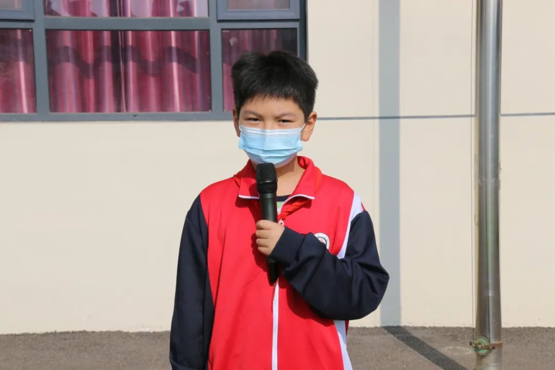 做文明学生主题升旗仪式美篇,美丽校园升旗仪式