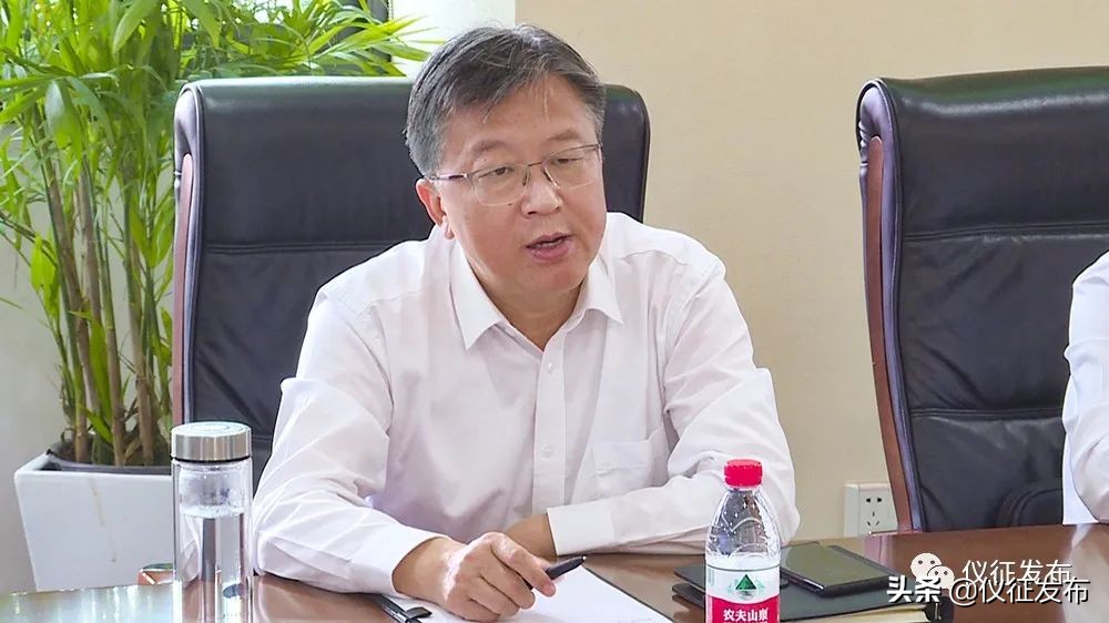 市委书记孙建年带队赴南京拜访中圣集团协商项目推进事宜