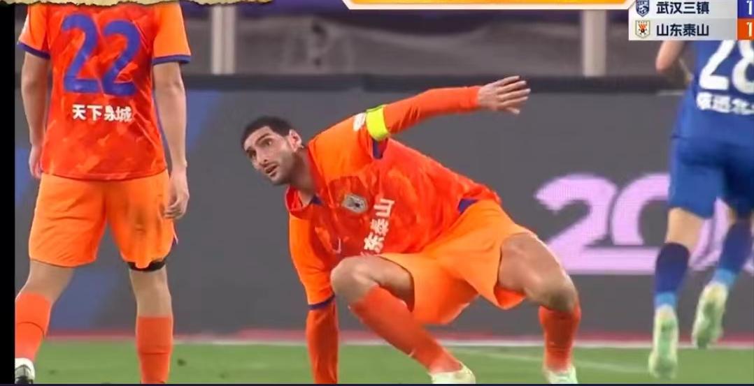 黄政宇足球专访,黄政宇王大雷