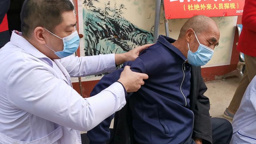 年轻人肩膀痛的治疗方法,整天肩膀酸痛怎么检查病因