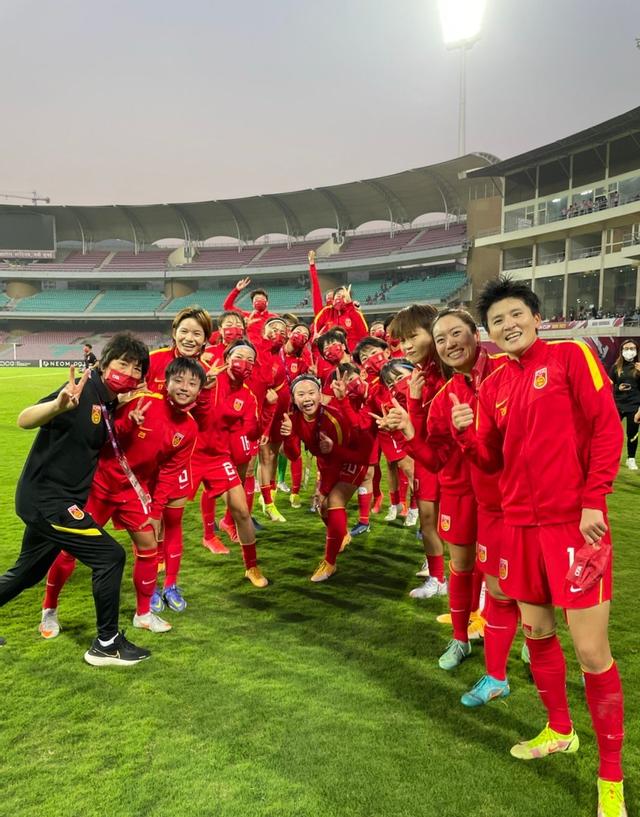 女足国脚张琳艳再留洋,00后小将张琳艳正式开启留洋征程