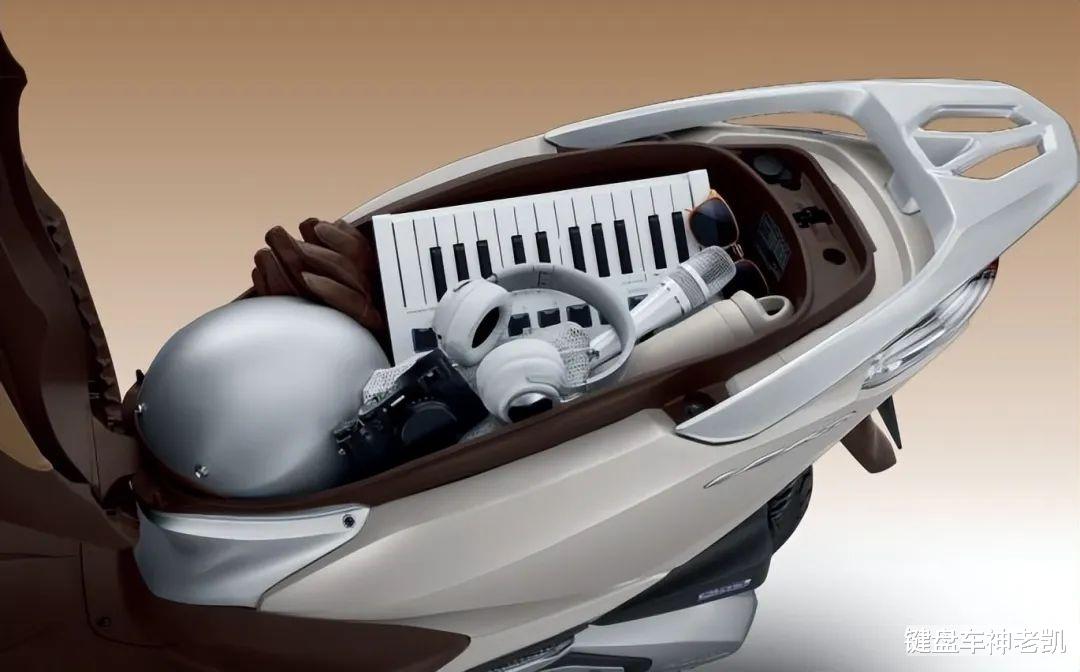 本田lead125踏板摩托车,本田lead125国产是五羊本田的吗