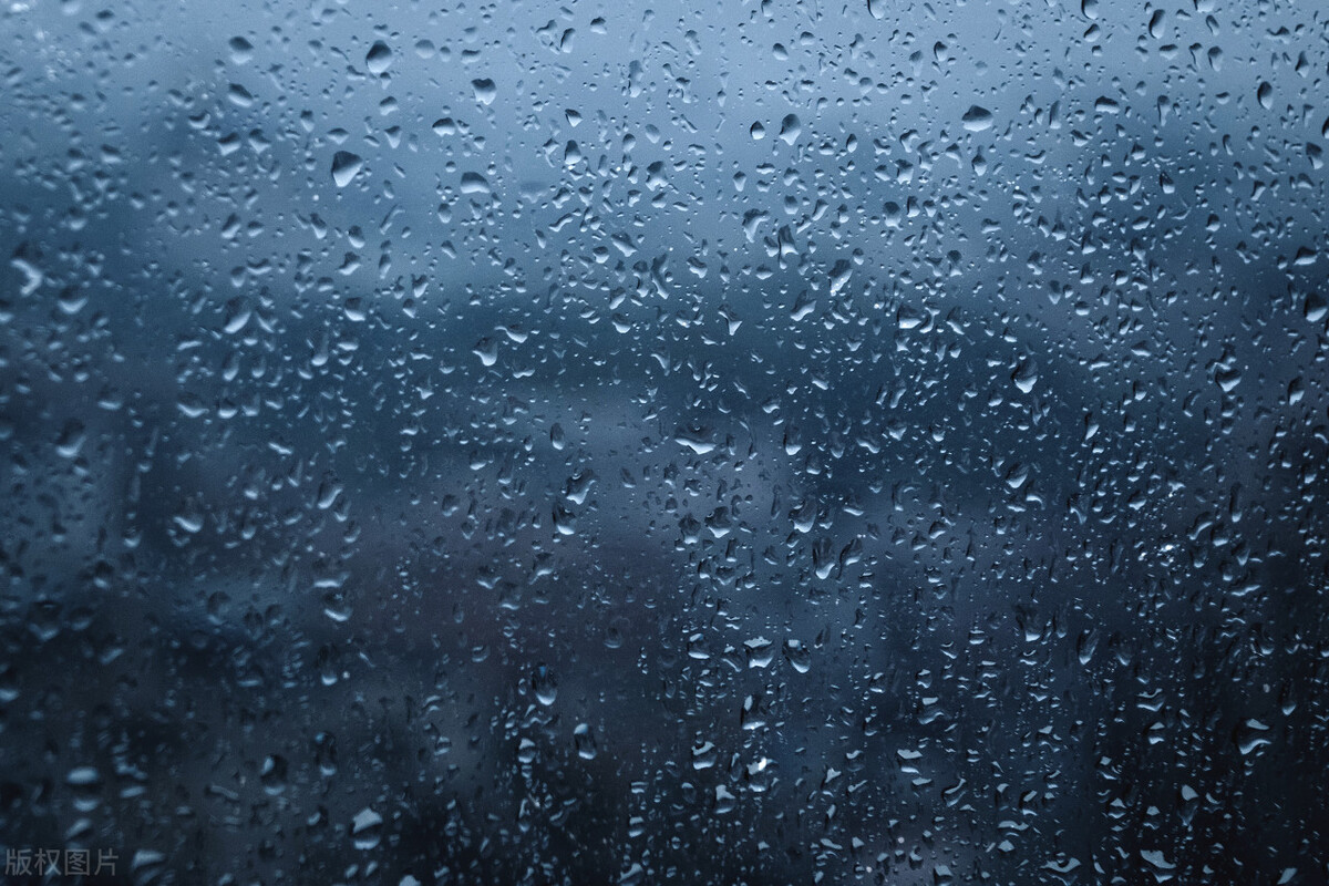 为什么男性“踢裆”可以被体谅，比之痛十倍的分娩却不被承认