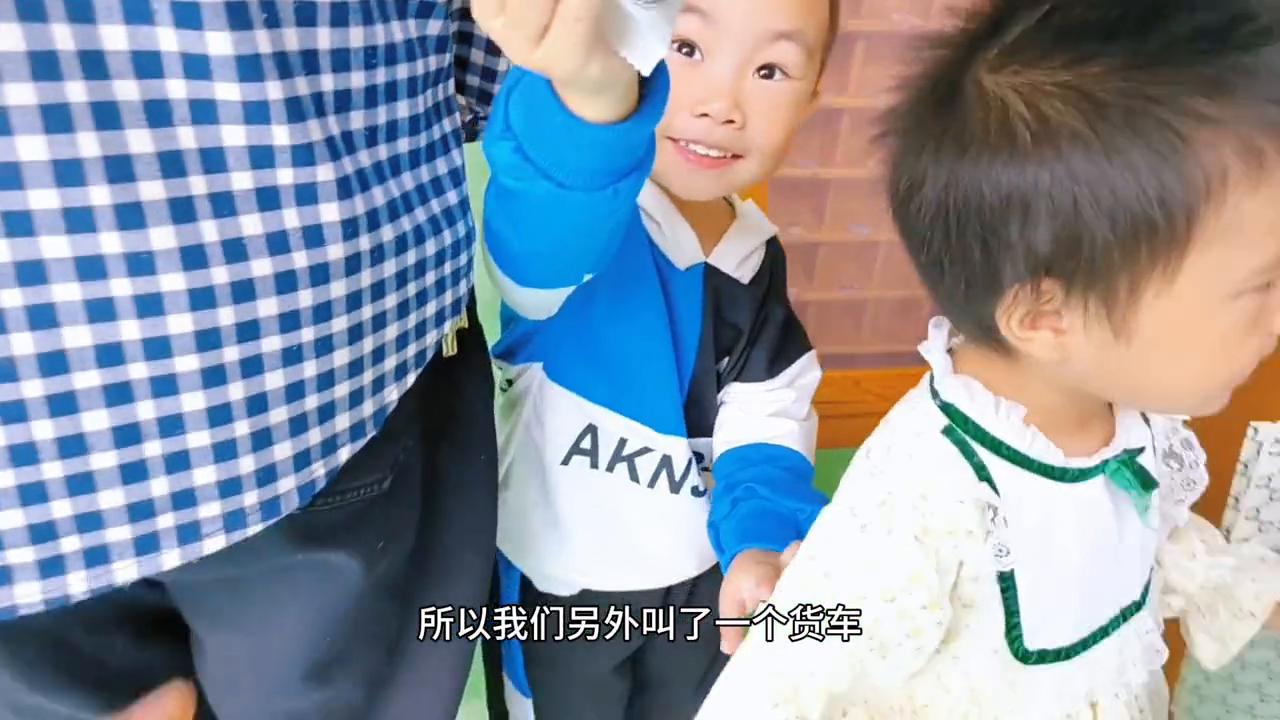 物流公司弄丢快递怎么赔偿,物流公司把货弄丢了找谁