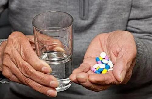 难道失去一切都治不了了吗？温馨提示：这6种病根本治不好，别浪