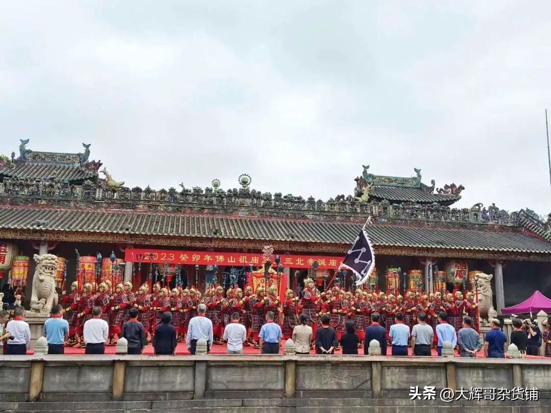 请问三月三是什么日子,农历三月三是王母娘娘的生日吗