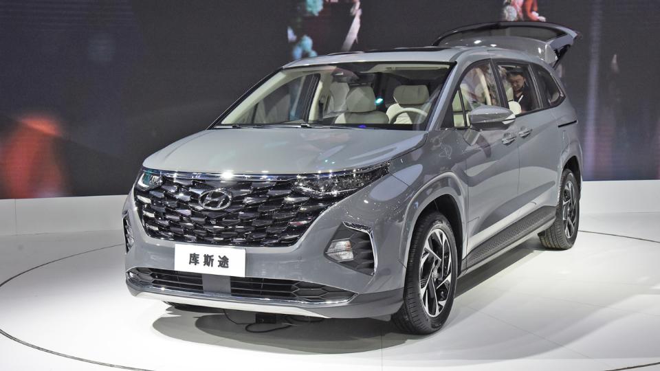 2021款现代库斯途380tgdi智爱尊贵版,库斯途2022款270tgdi智爱旗舰版1.5