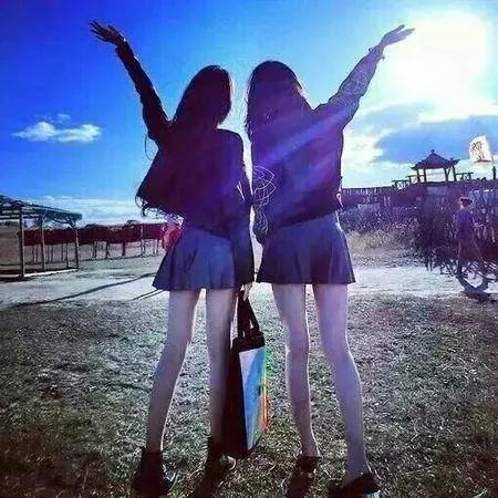 真正的闺蜜陪在你的身边,闺蜜才是你最好的依靠