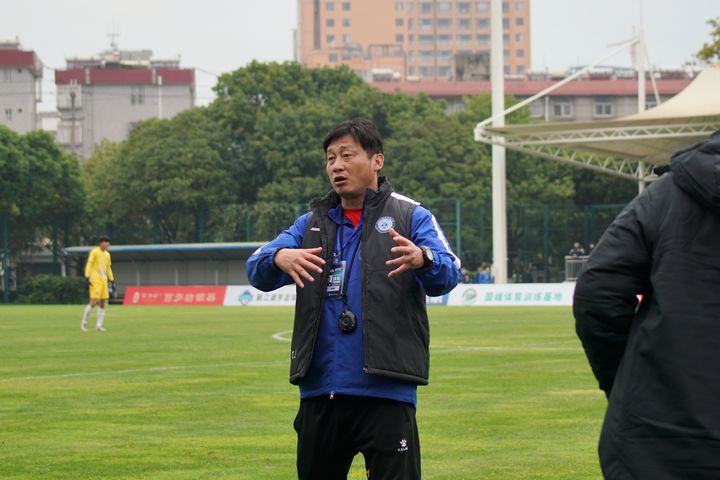 邓小飞加盟济南兴洲队,济南兴洲有希望冲超吗