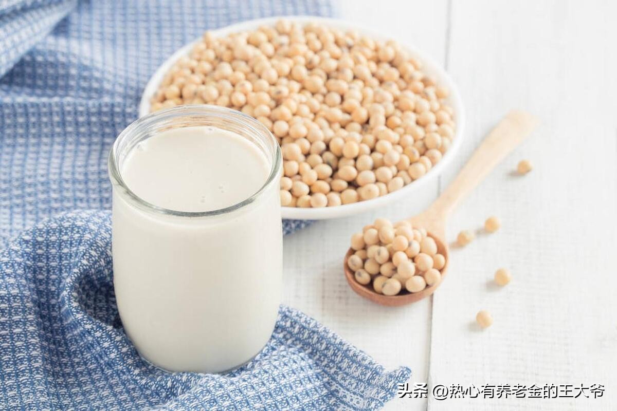 外面卖的现磨豆浆为什么那么快,现磨豆浆和冲的豆浆有什么区别