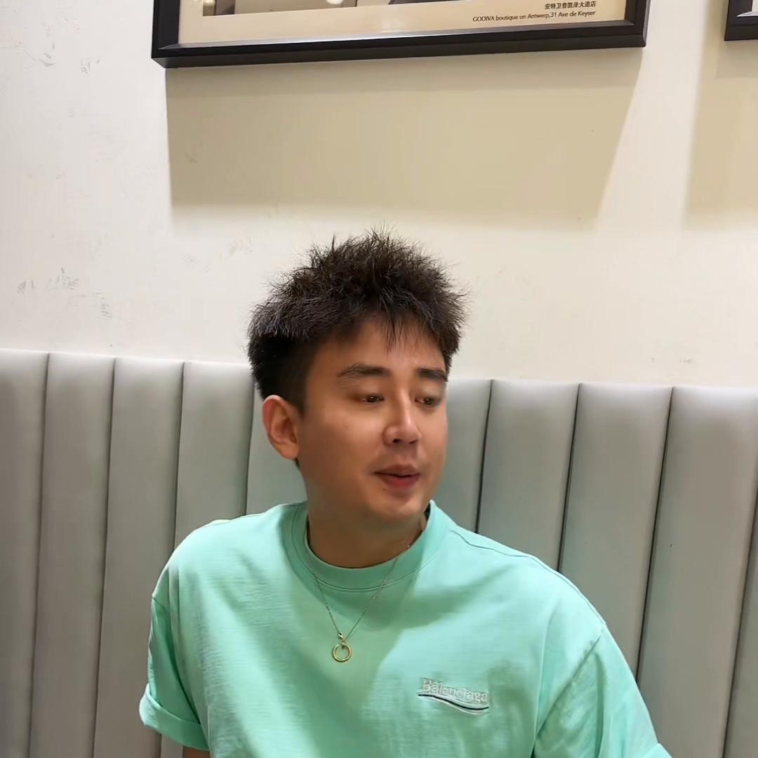 聊归聊老表你让我买巧克力就不对了#主打的就是一个真实