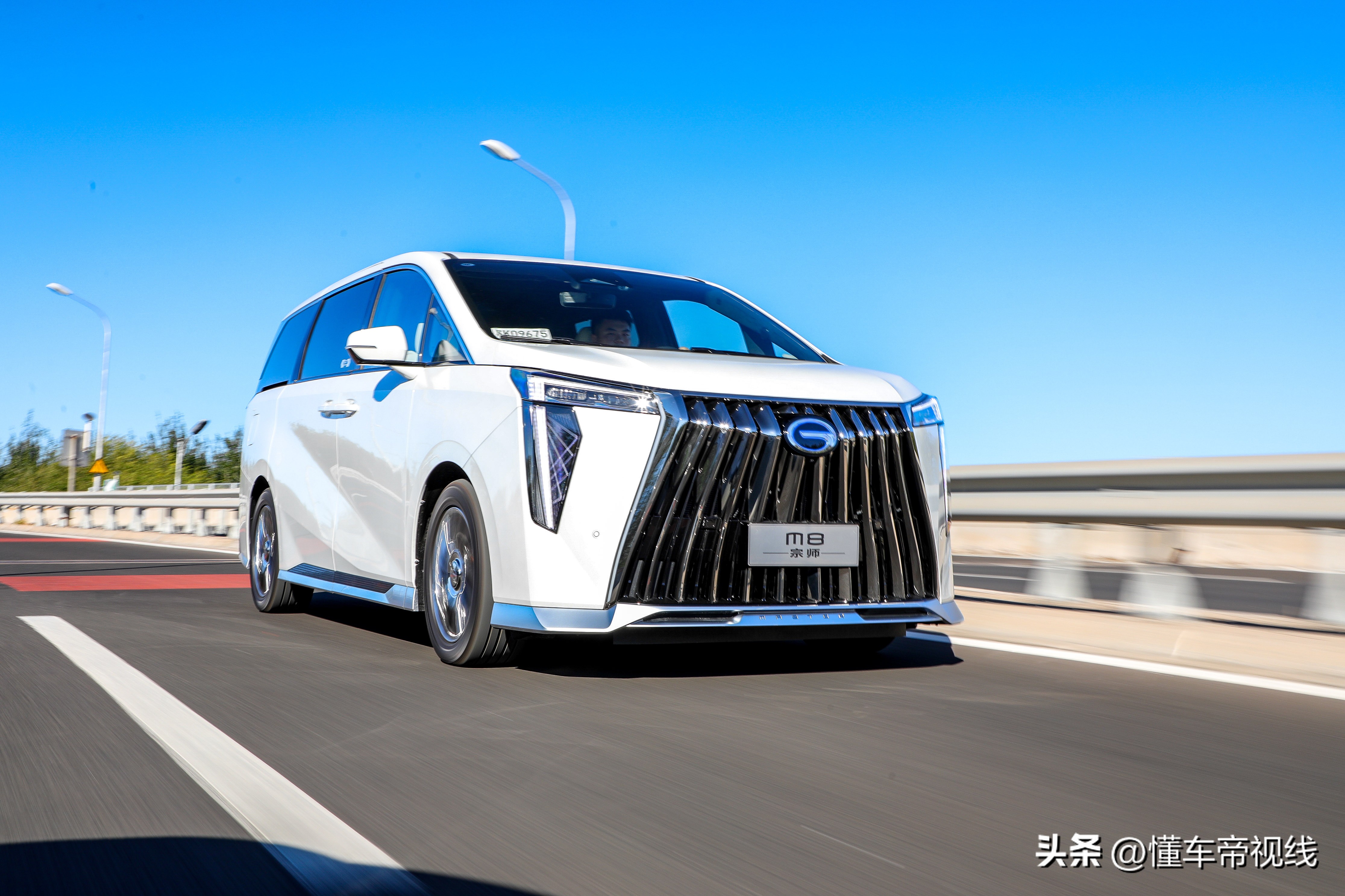 广汽2.0t混动mpv,新款2.0混动crv可靠吗