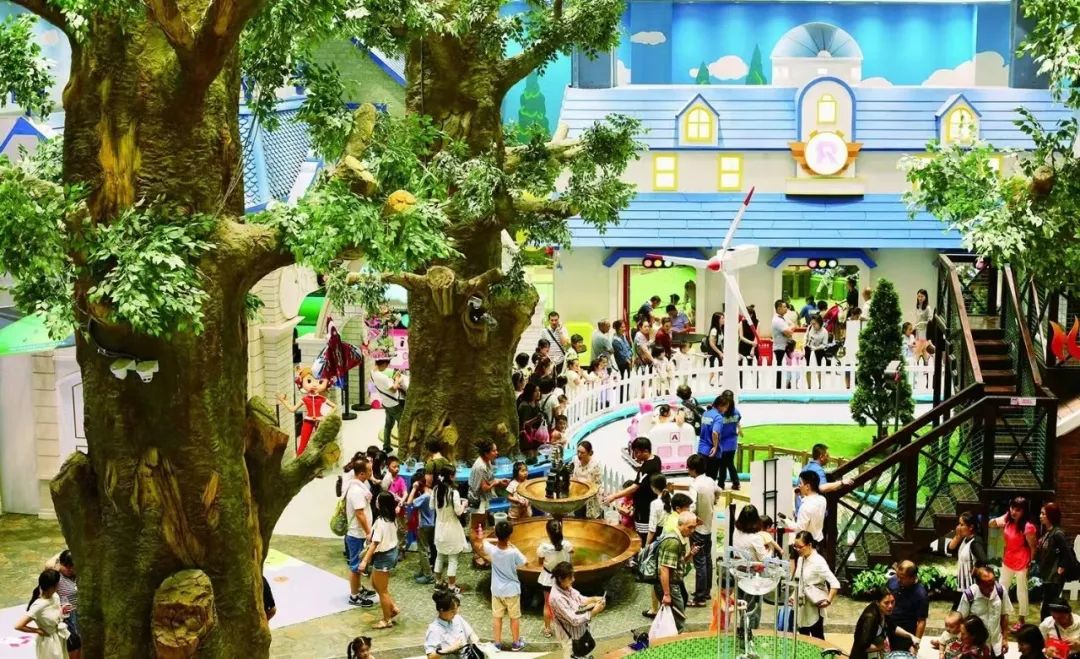 商场小火车，贵过一张高铁票