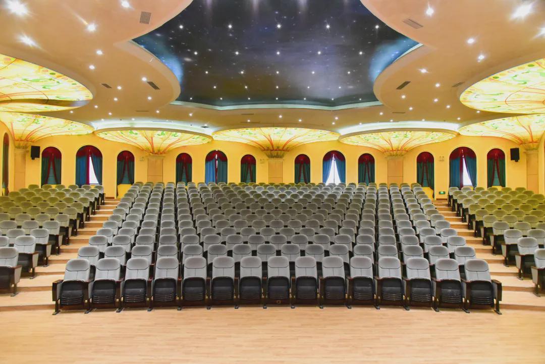 求贤若渴广纳英才,求贤若渴