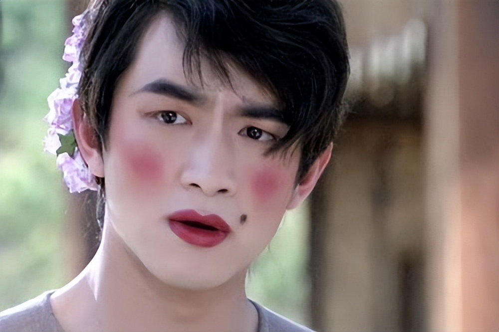 不顾形象的帅气男明星,不顾形象的男人具体表现