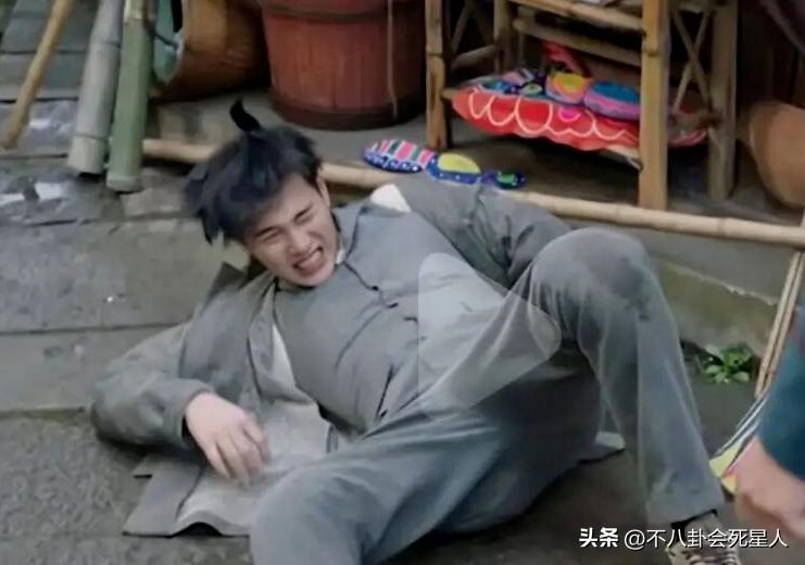 假双眼皮的明星,明星的假脸