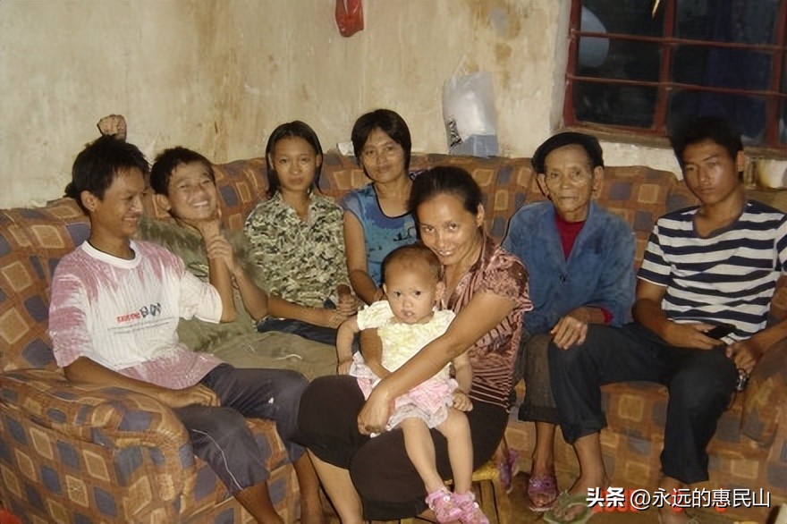 那一碗留存心底的米干（第一稿）作者大伙儿