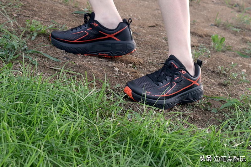 户外跑步要什么环境,什么跑鞋跑得又轻松又不累