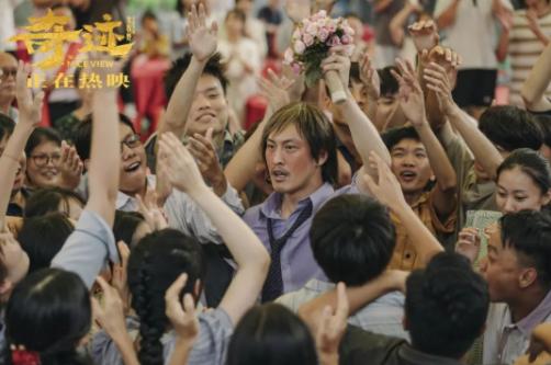 2毛钱的散烟，4块钱的面，天天在网吧过夜，这就是三和大神的生活