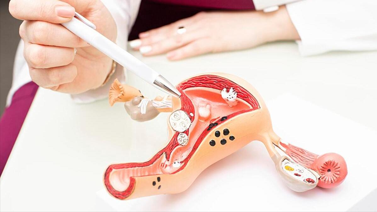 女人45岁绝经后会衰老的快吗,45岁的女人绝经了还能受孕吗