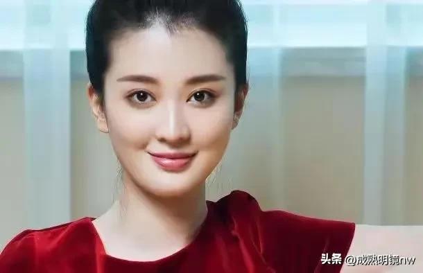 乔欣清新的写真照壁纸,乔欣古装写真照是什么