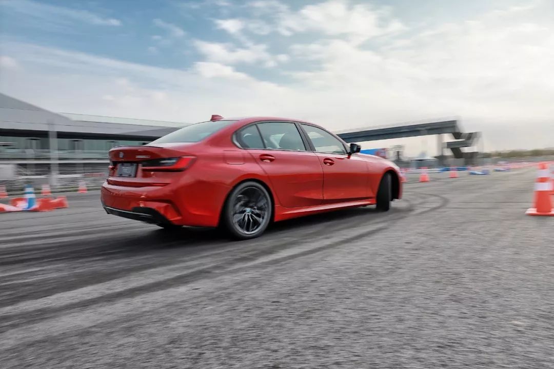 宝马油漆色号大全,宝马车漆颜色代码大全