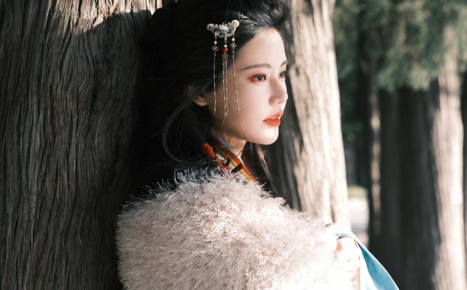 怎么安慰失恋的女生的话,怎样安慰失恋的女孩子该说什么话