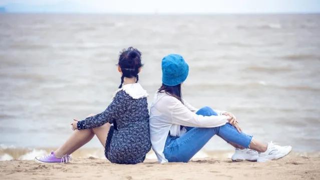 分享女儿应邀作的歌词《荒野博物馆》