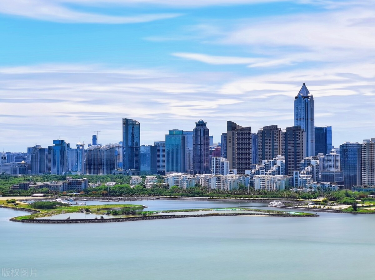 海南经济特区在全国率先建设,海南成为经济特区的有利条件