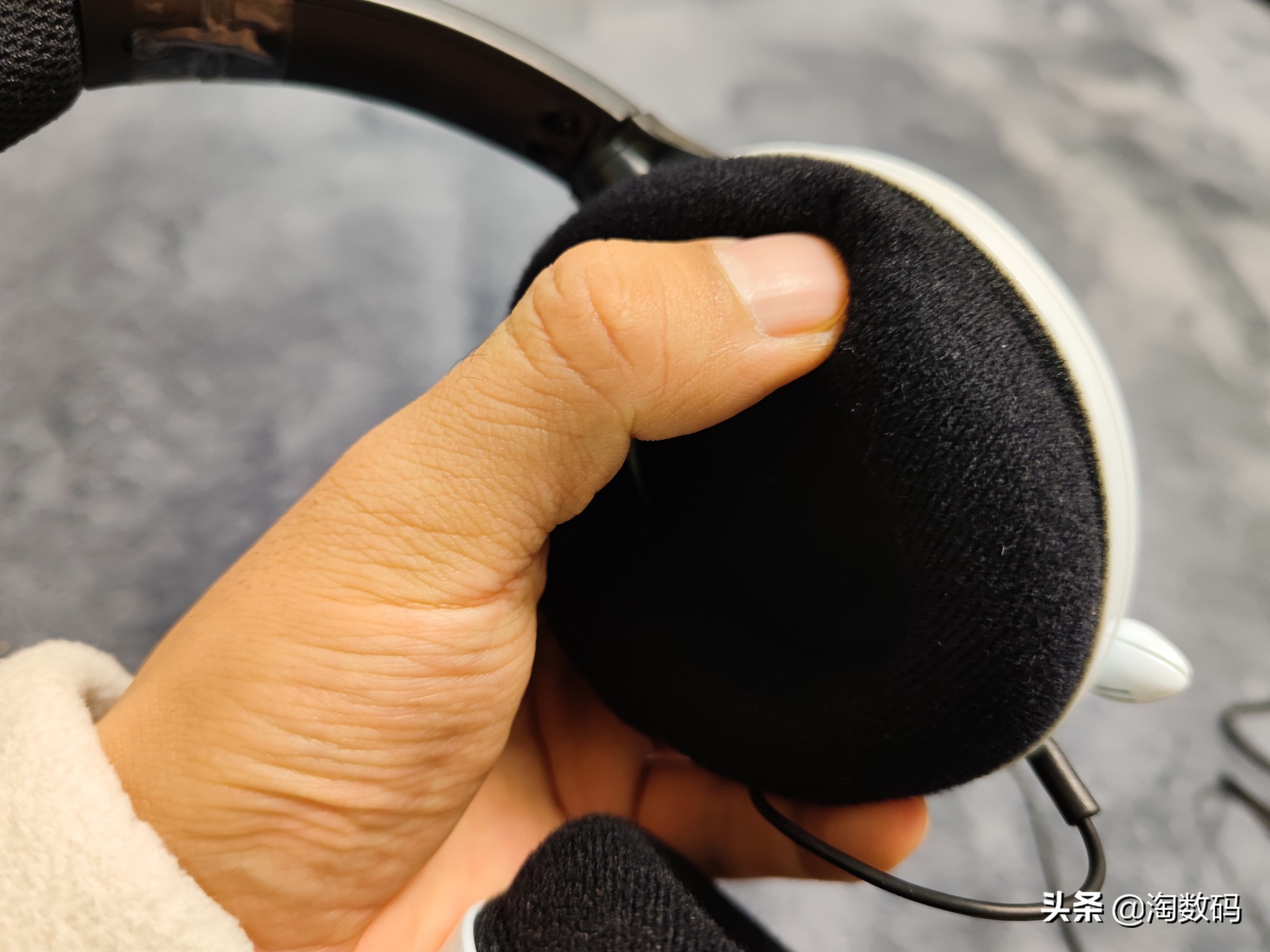 赛睿西伯利亚v2霜冻之蓝耳机测评,赛睿steelseriesaerox3wirelessblack