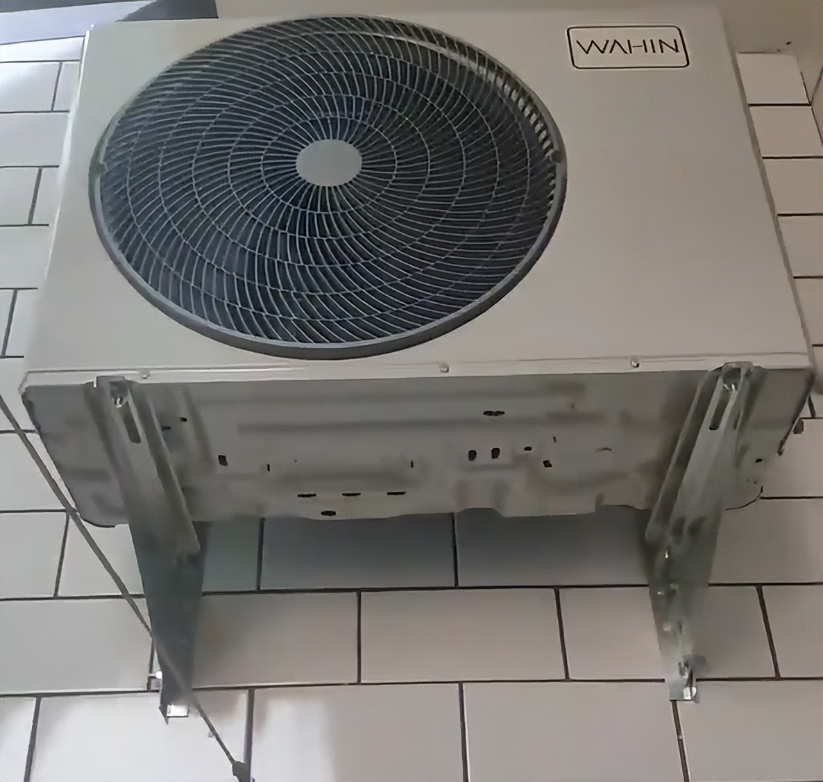 华凌3匹空调hb1a有遥控器吗,华凌空调hb1a多少钱