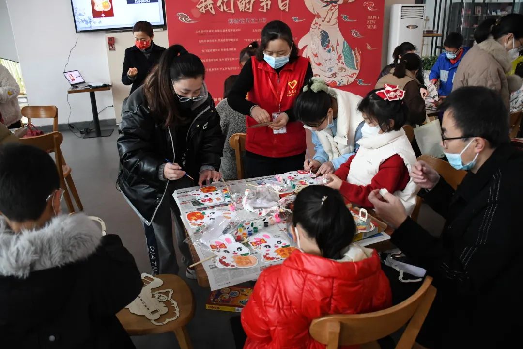 吃汤圆团圆夜,吃汤圆赏月圆合家团圆